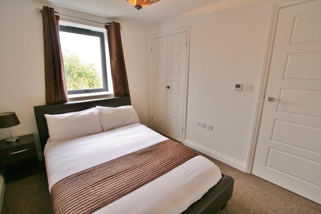 Central Hotel Cheltenham By Roomsbooked Bagian luar foto