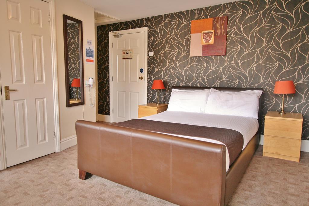 Central Hotel Cheltenham By Roomsbooked Ruang foto